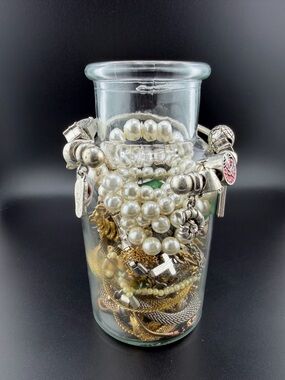 Mixed Pearl and Gold Silver Tone Necklace Bracelet Earrings Lot Bundle Jewelry